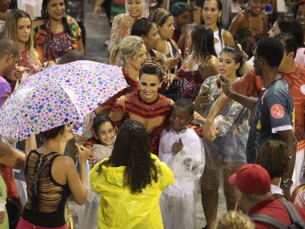 Viviane Araújo na Marquês de Sapucaí, no Centro do Rio (Foto: Claudio Andrade/ Foto Rio News)