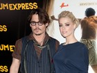 Namorada de Johnny Depp o troca por outra mulher, diz jornal