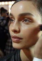 Confira vídeo com a maquiagem da Osklen Praia no Fashion Rio