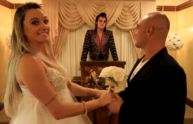 Juju Salimeni se casa em Las Vegas (Foto: Antônio Chahestian/Rede Record e Divulgação/Rede Record)