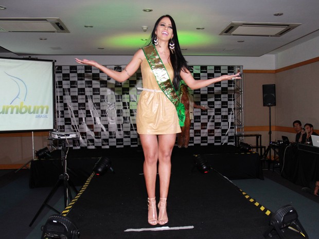 Dai Macedo, a Miss Bumbum 2013, na edição de 2014 do concurso (Foto: Celso Tavares/ EGO)
