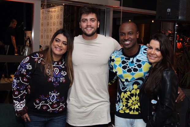 Preta Gil, Rodrigo Godoy, Thiaguinho e Fernanda Souza  (Foto: Anderson Borde/AgNews)