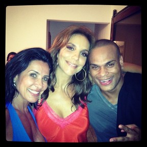 Scheila Carvalho, Ivete Sangalo e Tony Sales em festa em Salvador, na Bahia (Foto: Instagram/ Reprodução)