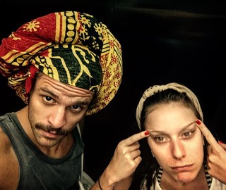 Caroline Abras e Alejandro Claveaux (Foto: Reprodução/Instagram)