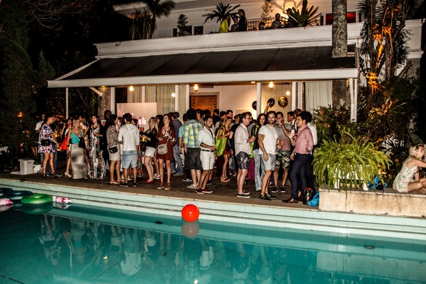 A &#39;pool party&#39; em que Klebber Toledo estava (Foto: Marcos Ribas/Photo Rio News)