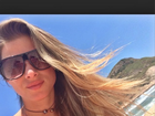 Angela Sousa curte dia de sol em praia do Rio: 'Paz de espírito'