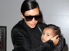 Filha de Kim Kardashian e Kanye West usa jaqueta em homenagem ao pai