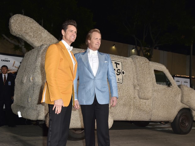 Jim Carrey e Jeff Daniels em première em Los Angeles, nos Estados Unidos (Foto: Kevin Winter/ Getty Images/ AFP)