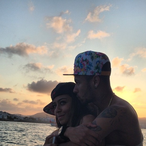 Neymar com a irmã, Rafaella (Foto: Instagram / Reprodução)