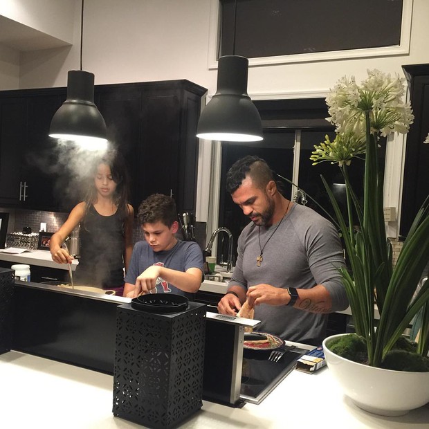 Vitor Belfort com os filhos (Foto: Instagram / Reprodução)