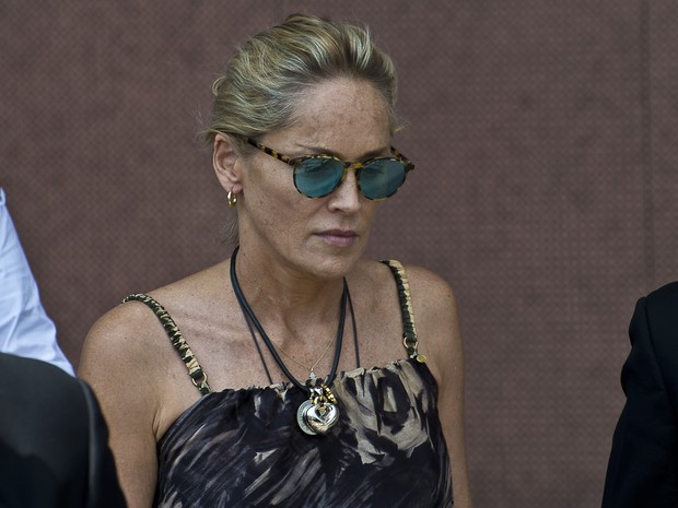 Sharon Stone em Roma, na Itália (Foto: Splash News/ Agência)