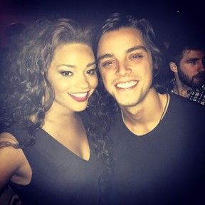 Juliana Alves e Rodrigo Simas em festa de Hugo Gloss na Zona Sul do Rio (Foto: Instagram/ Reprodução)
