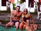 Susana Vieira curte piscina com Mateus Solano e Kiko Pissolato