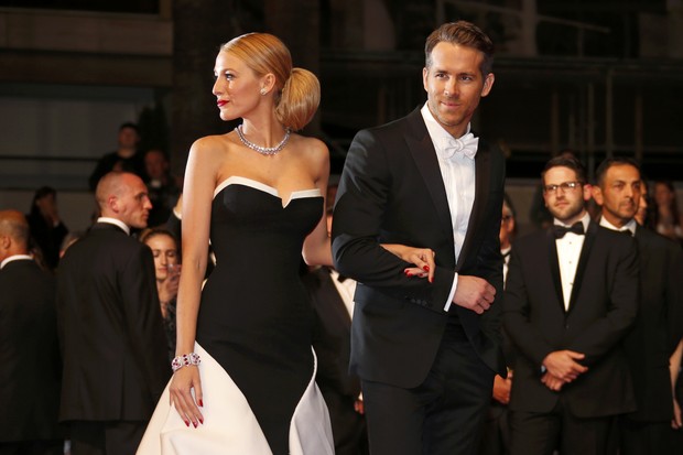 Blake Lively e Ryan Reynolds na première de Captives, no Festival de Cannes 2014 (Foto: Reuters)