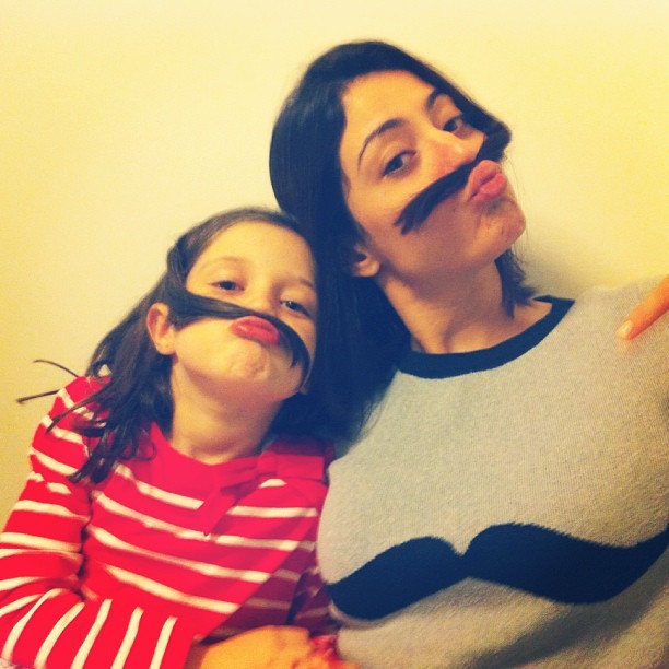 Carol Castro com a sobrinha Luisa (Foto: Reprodução/ Instagram)