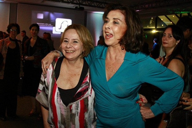 Débora Duarte e Betty Faria (Foto: Isac Luz / EGO)