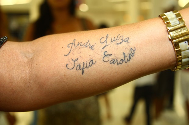 Detalhe da tatuagem (Foto: Iwi Onodera/ EGO)