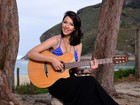 Luiza Pacheco, irmã de Fani, abandonou o Direito para ser cantora