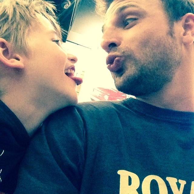 Cassio Reis com filho  (Foto: Reprodução/Instagram)