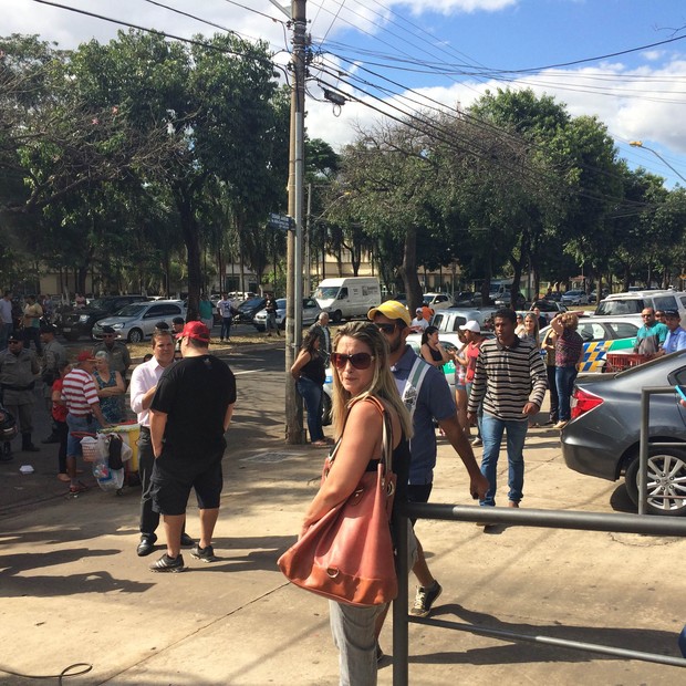 Cristiano Araújo será enterrado no fim da manhã, em Goiânia – Lavras24horas