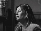 Gisele Bündchen grava música para campanha social: 'Nem acredito'