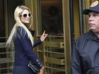 Paris Hilton vai criar linha de lingerie como parte de acordo judicial, diz site
