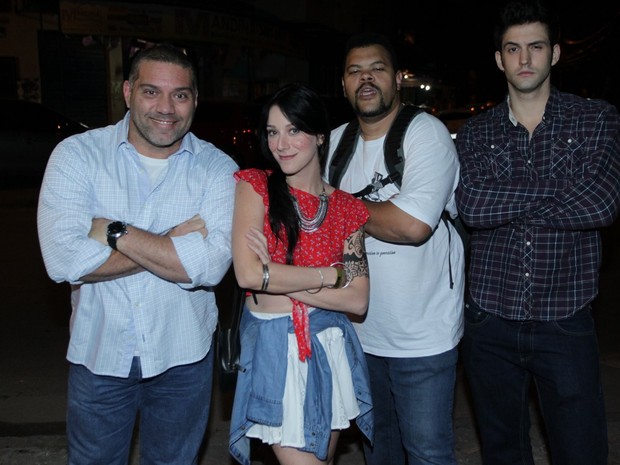 Márcio Rosário, Caroline Abras, Babu Santana e André Loddi em festa na Zona Oeste do Rio (Foto: Marcello Sá Barretto/ Ag. News)