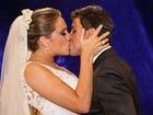 Fernanda Gentil relembra casamento: 'Pegação no altar'