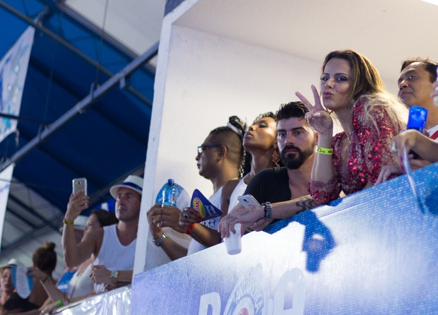 Viviane Araújo em show do Salgueiro quadra da Portela (Foto: Alex Nunes/Divulgação)