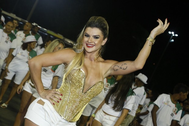 Mirella Santos em ensaio da Grande Rio na Marquês de Sapucaí, no Rio (Foto: Roberto Filho/ Ag. News)