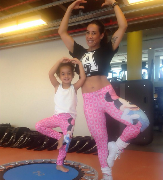 Scheila Carvalho e a filha (Foto: Reprodução do Instagram)