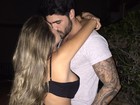 Adriana Sant'anna posta foto beijando Rodrigão: 'Coisa gostosa'
