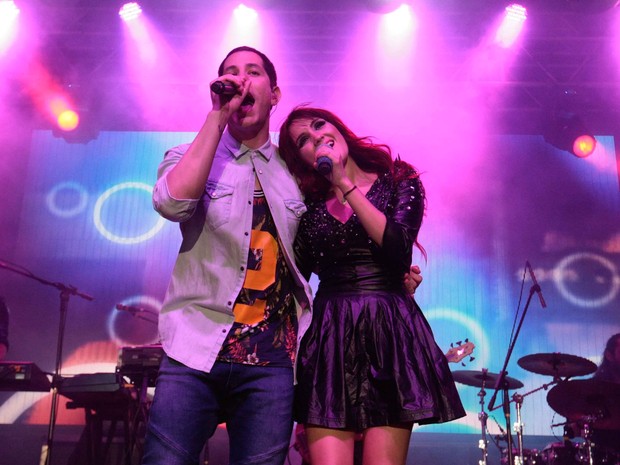 Christian Chavez e Dulce Maria em show em São Paulo (Foto: Leo Franco/ Ag. News)