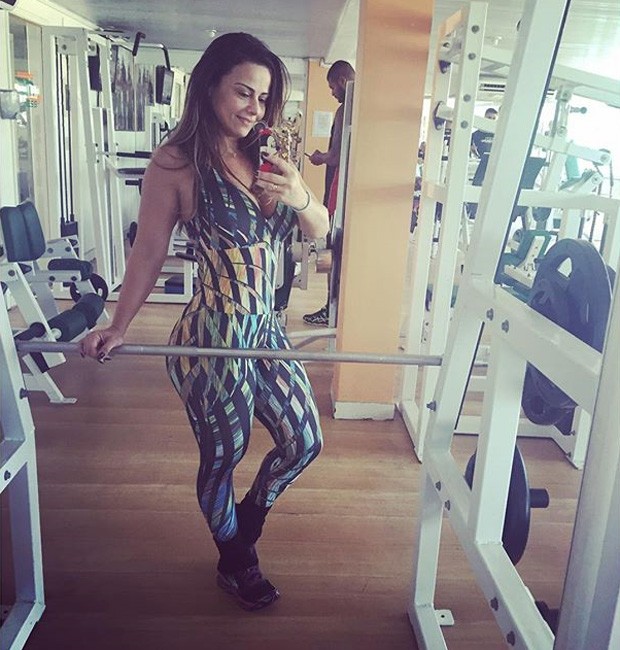 Viviane Araújo (Foto: Instagram / Reprodução)