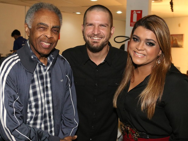 Gilberto Gil, Saulo Fernandes e Preta Gil em show no Rio (Foto: Fred Pontes/ Divulgação)