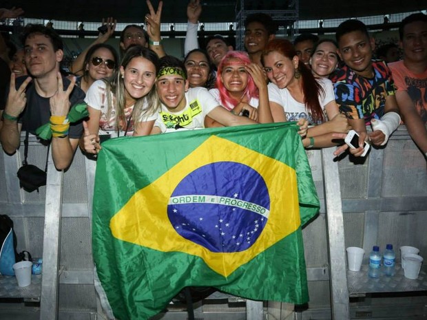 Fãs em show de Beyoncé na Arena Castelão, em Fortaleza, no Ceará (Foto: Facebook/ Reprodução)