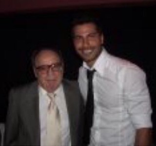 Roberto Bolaños e o ator e cantor mexicano Urie del Toro, namorado de Isís Valverde (Foto: Reprodução do Instagram)