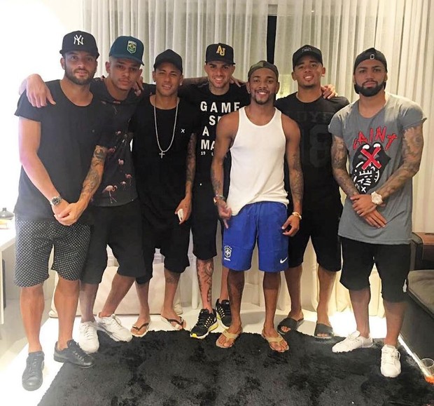 Nego do Borel recebe Neymar e amigos em casa (Foto: Reprodução/Instagram)