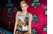Veja o estilo de Miley Cyrus e mais famosas no prêmio EMA 2013