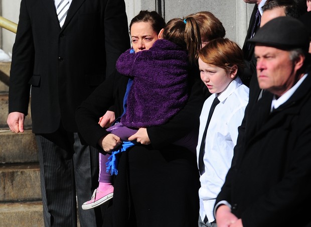 Mimi O&#39;Donnell no funeral de  Philip Hoffman  (Foto: EMMANUEL DUNAND / AFP)