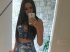Tamires Peloso mostra cinturinha em selfie e impressiona fãs: 'Que magra!'
