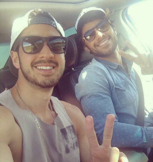 Renan, do BBB 16, com o amigo Marco Rebucci (Foto: Reprodução/Instagram)