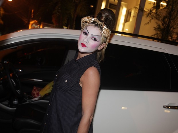 Mirella Santos exibe maquiagem para festa em São Paulo (Foto: Leo Franco/ Ag. News)