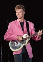 David Bowie é eleito o britânico mais bem-vestido da história