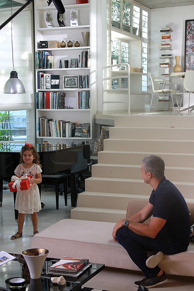 Otaviano Costa com a filha Olivia (Foto: Divulgação)