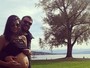 Mariana Felício, grávida, mostra barrigão durante viagem pela Suíça