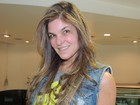 Cristiana Oliveira muda o visual e clareia o cabelo