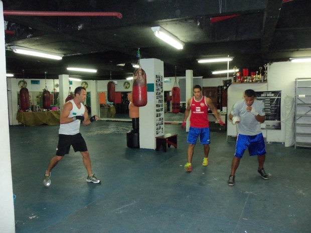 Malvino Salvador lutando boxe (Foto: Divulgação)