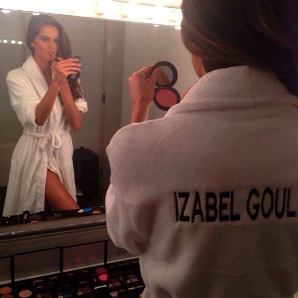 Izabel Goulart  (Foto: Instagram / Reprodução)