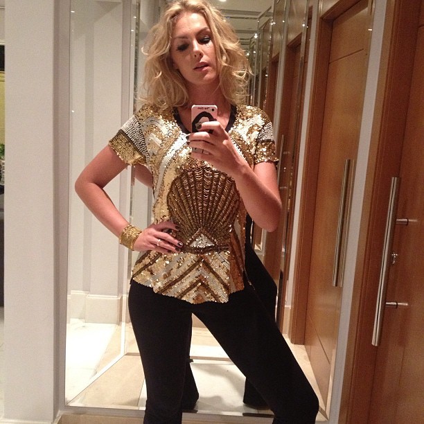 Ana Hickmann exibe look para ir a show de Claudia Leitte em São Paulo (Foto: Instagram/ Reprodução)